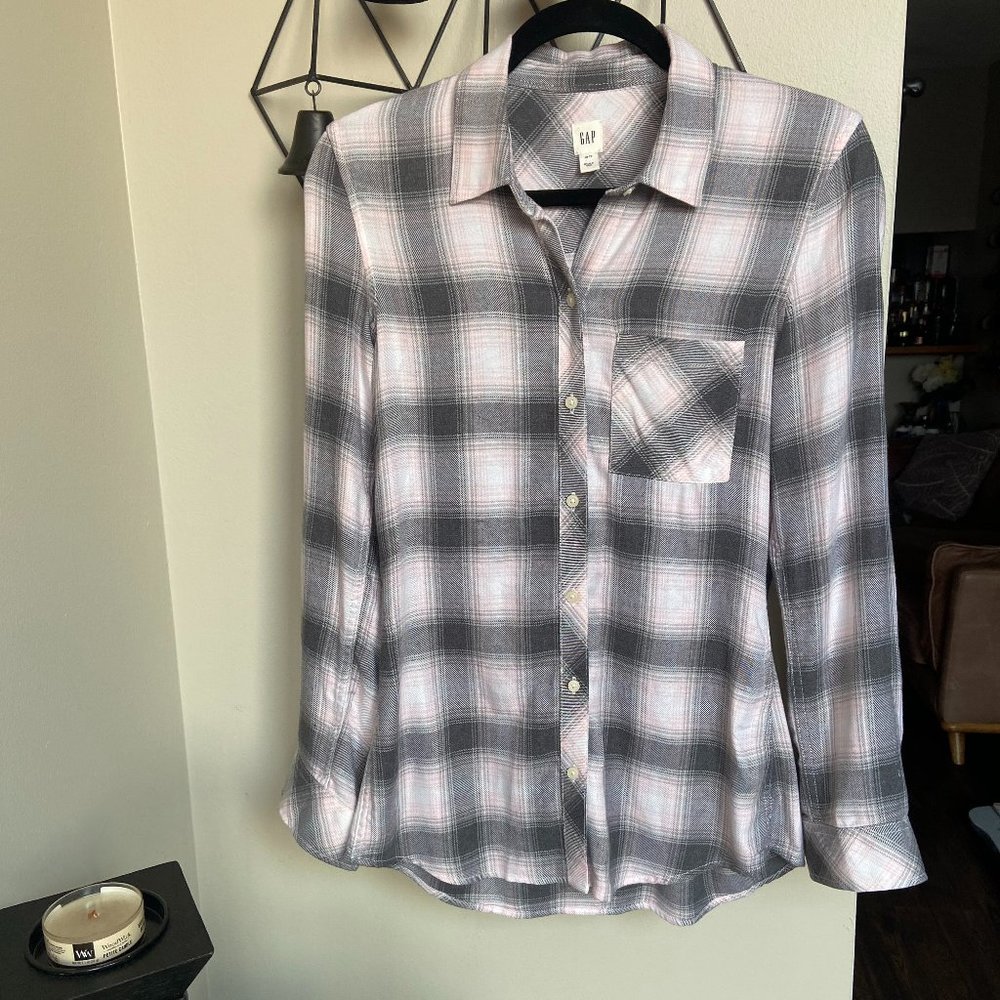 GAP Plaid Button Down